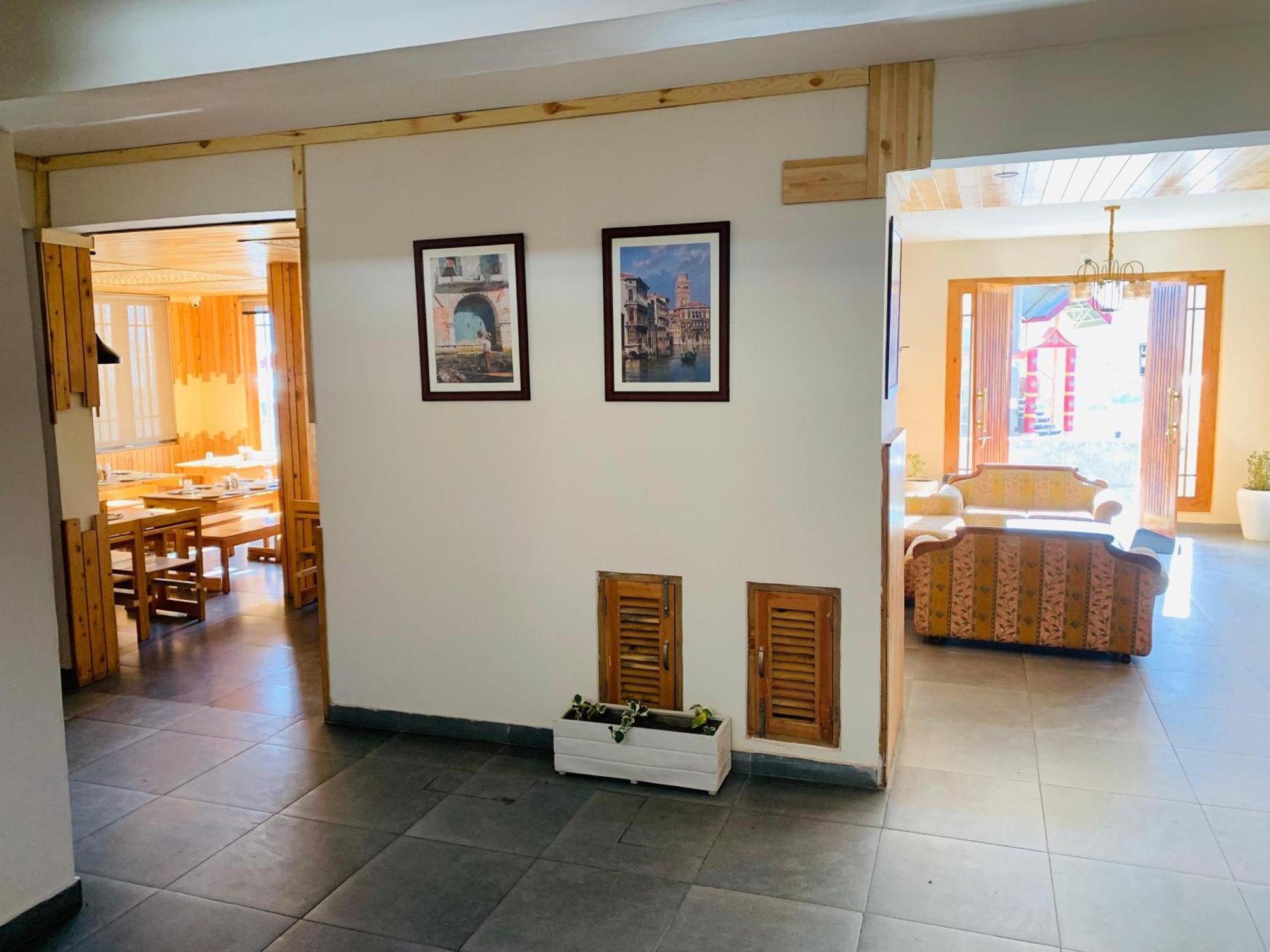 Hotel The Bulevar - Whispering Willows Sissu Exterior foto